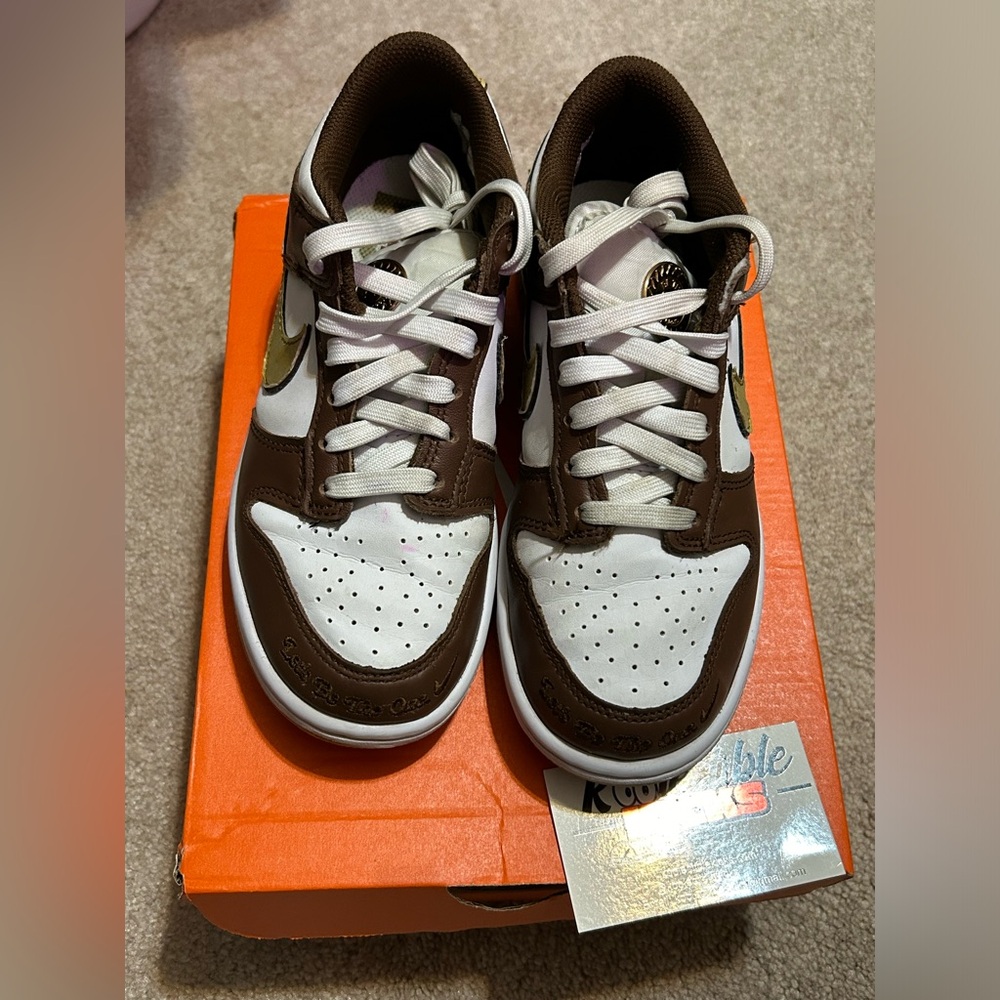 Nike Dunk Low - Picture 2 of 5